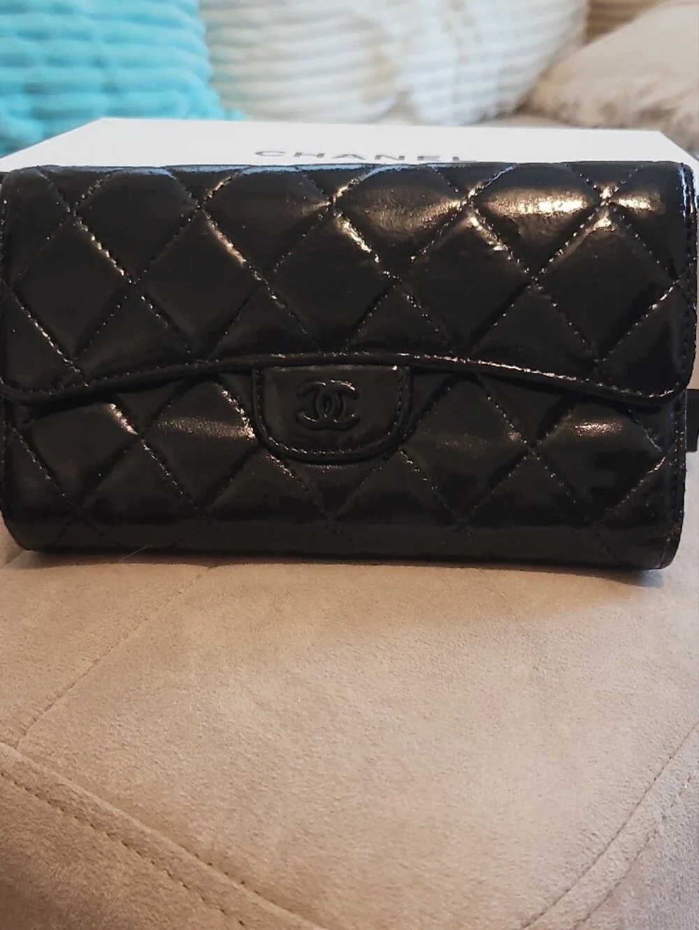 CHANEL Black Quilted Patent Leather Wallet with CC Clasp